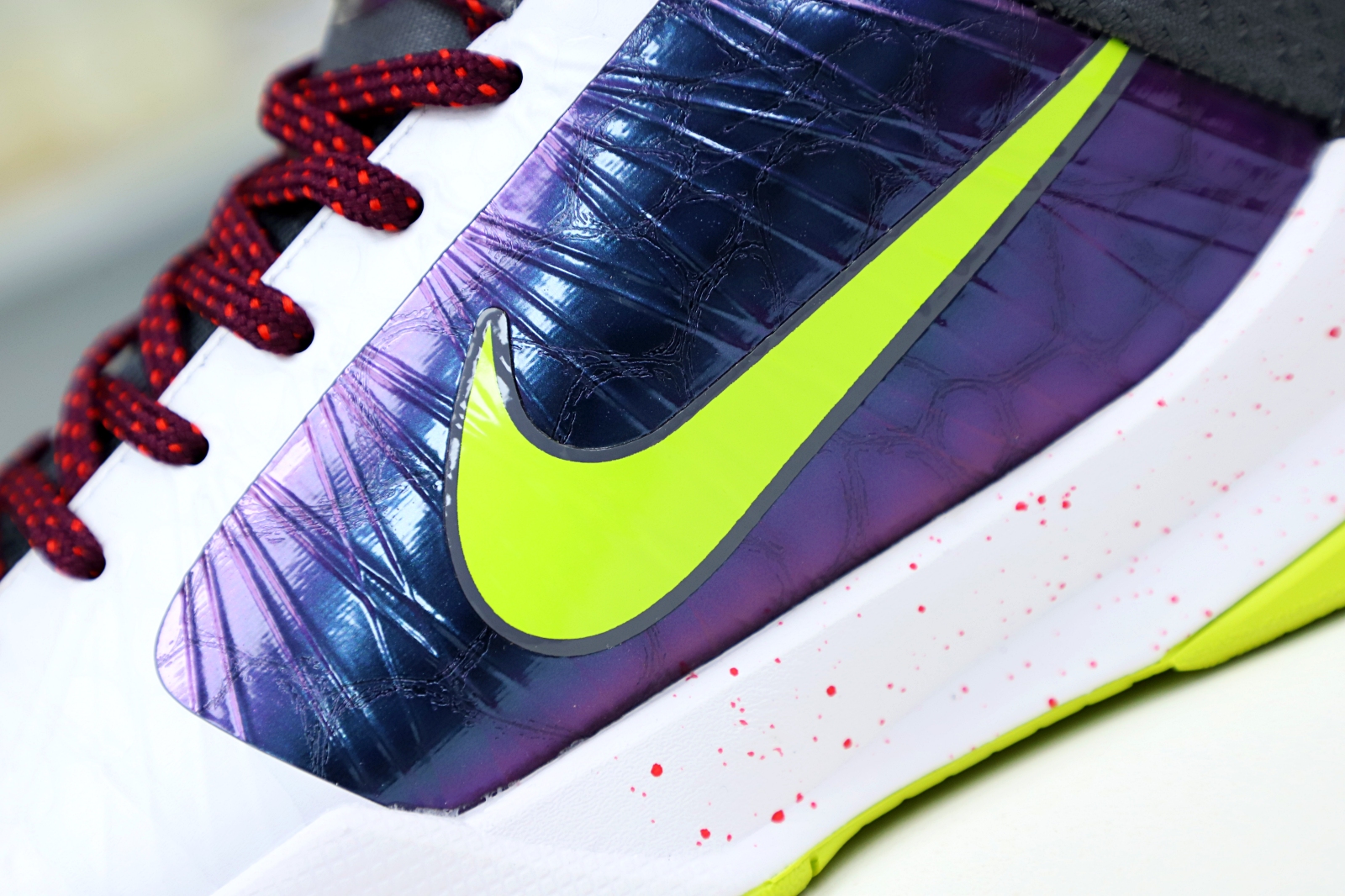 NIKE ZOOM KOBE 5