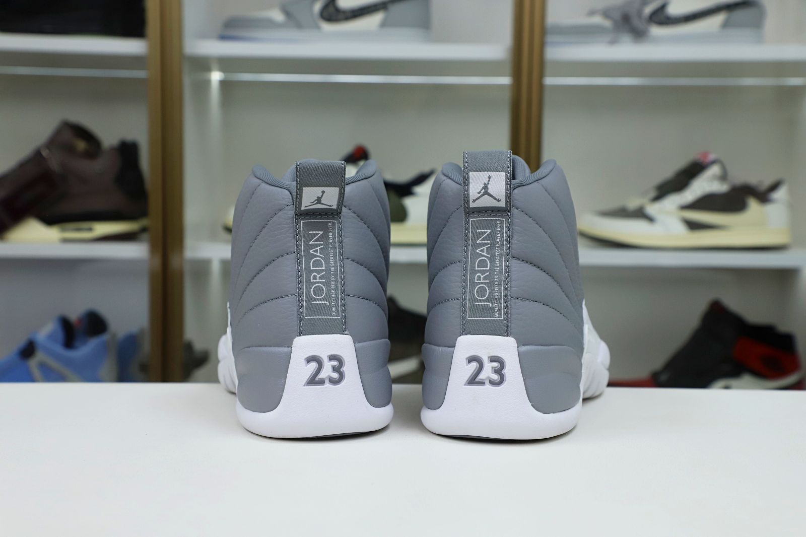 Air Jordan 12 retro