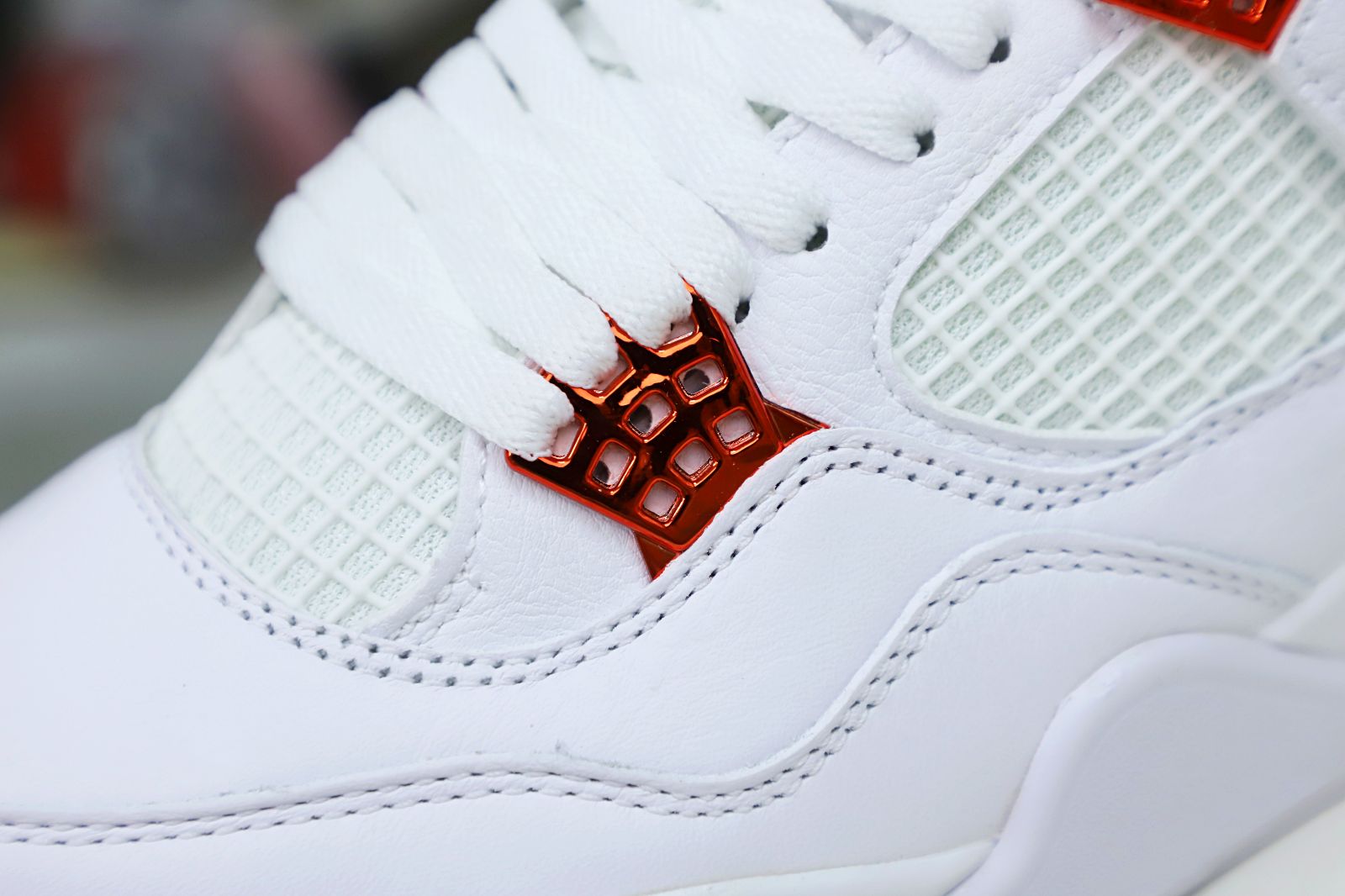 Air Jordan 4 retro“orange metallic
