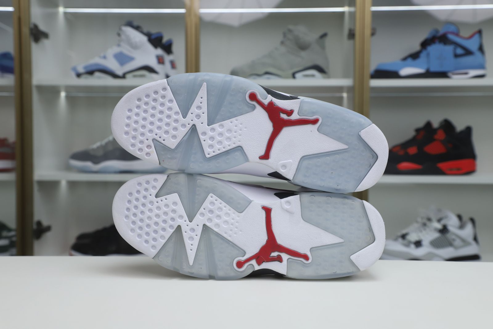 AIR JORDAN 6 RETRO OG 'CARMINE' 2021