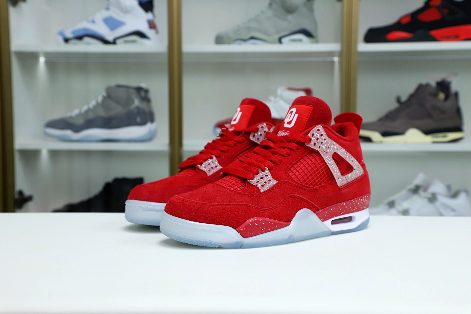 Air Jordan 4