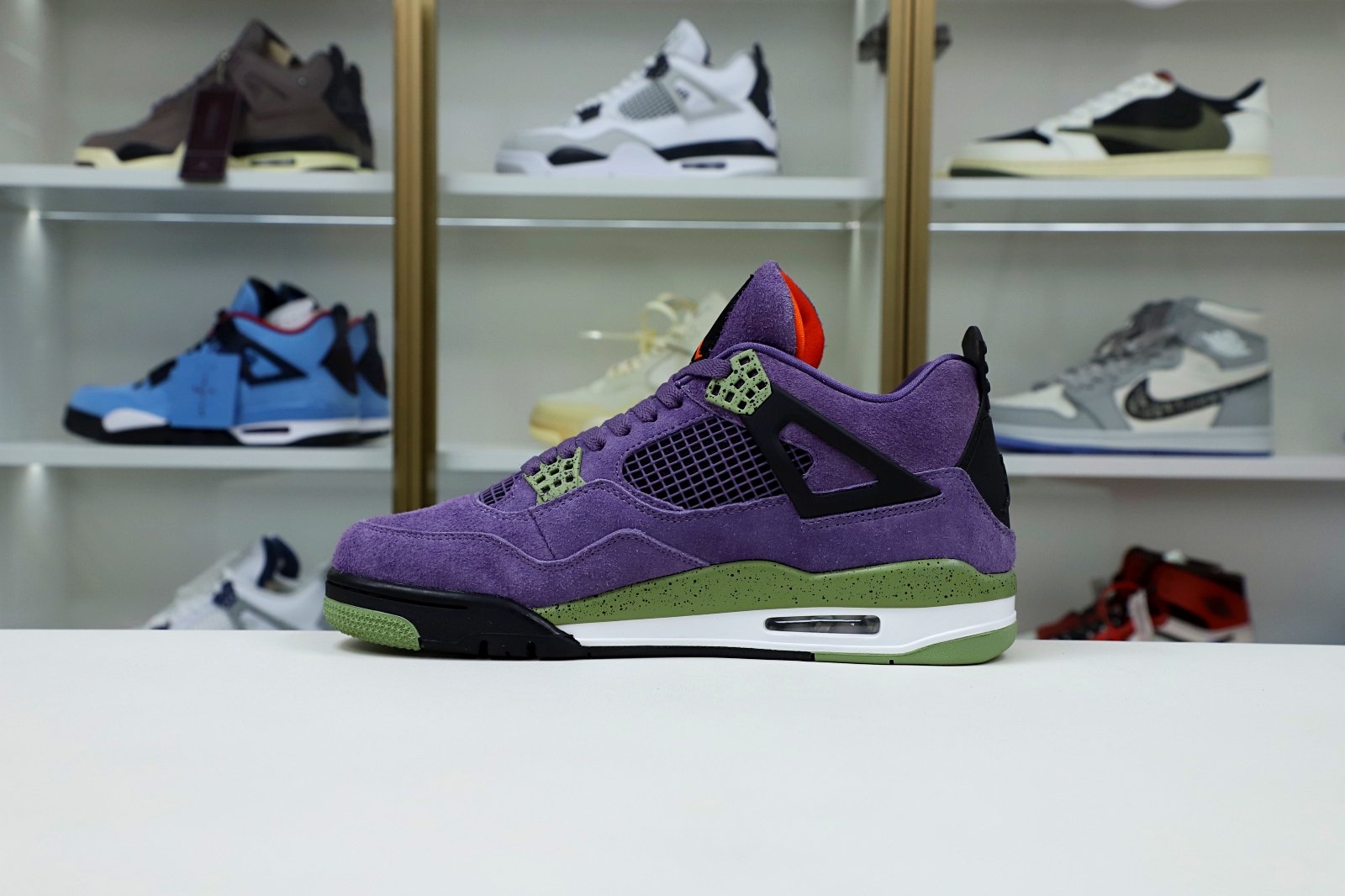 Air Jordan 4 retro
