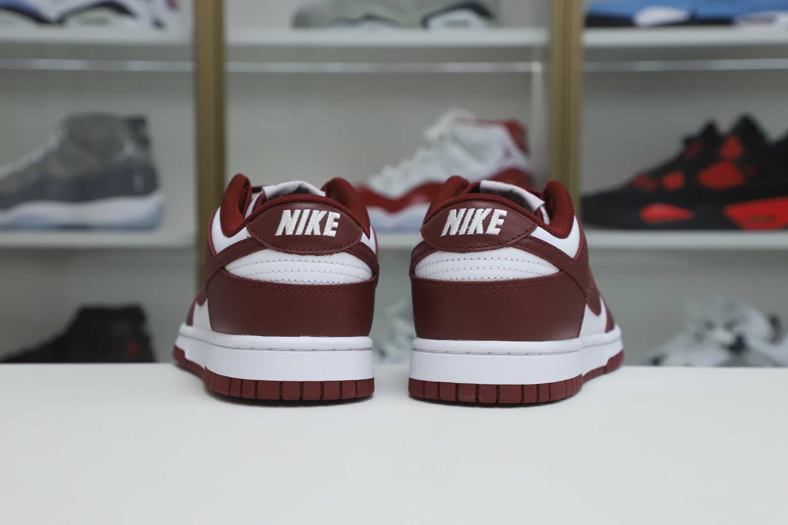 Nike Dunk LowRetro