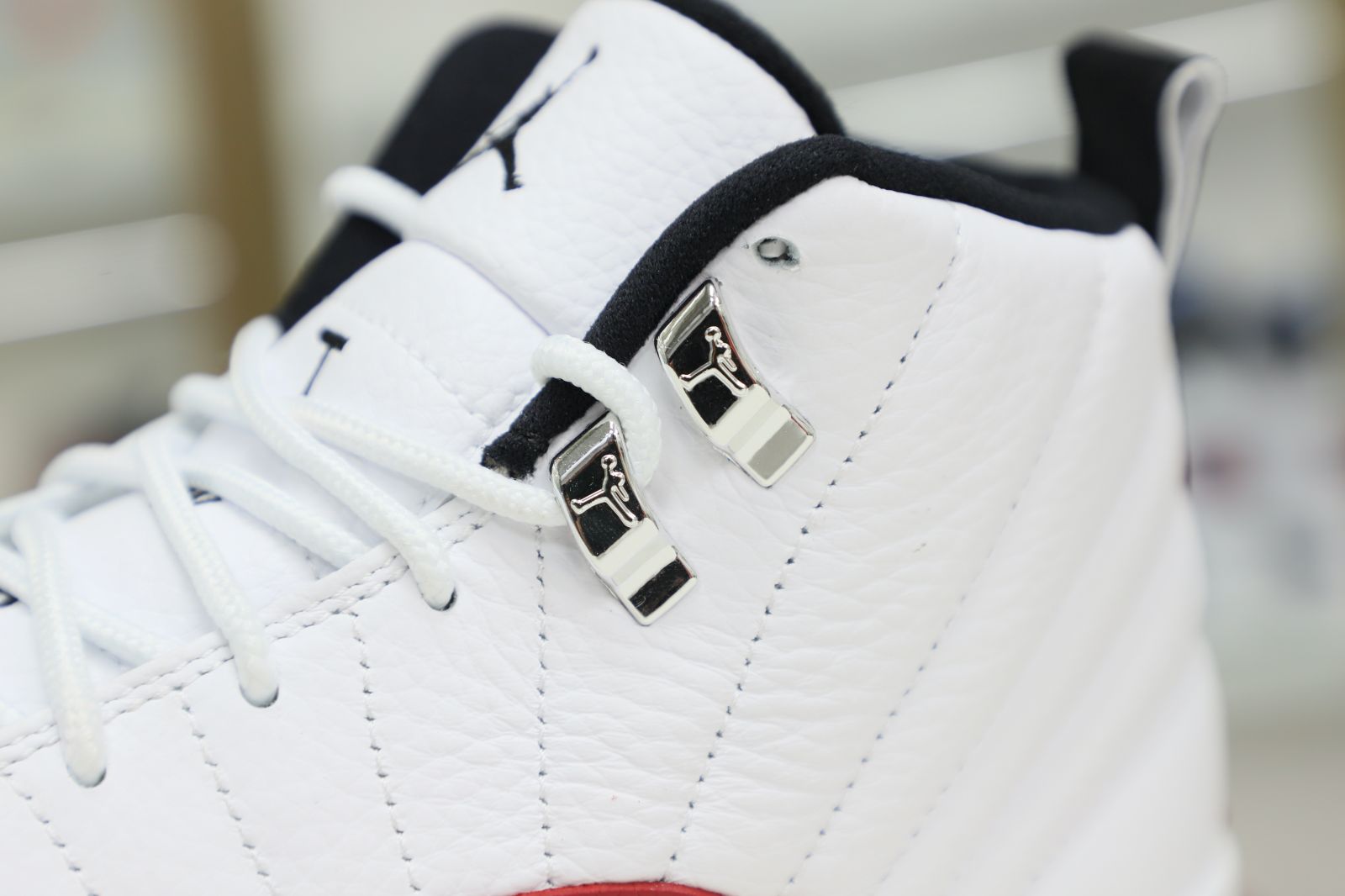Air Jordan 12 Retro