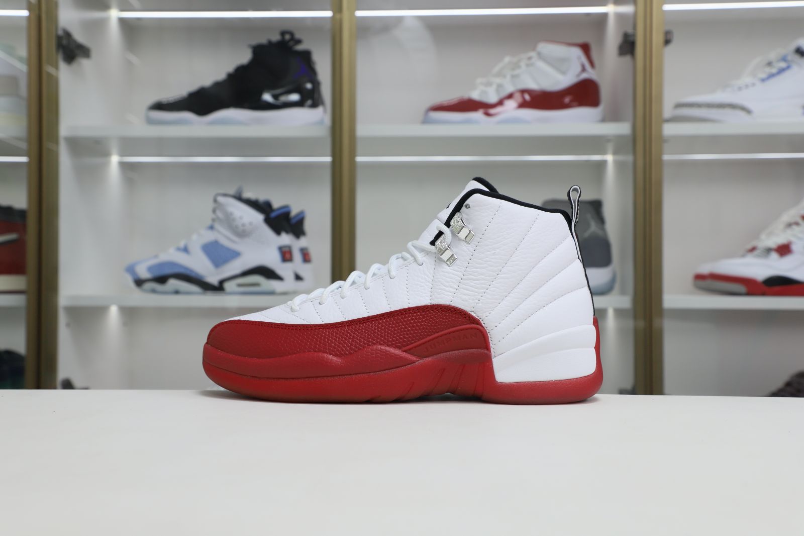 Air Jordan 12 Retro