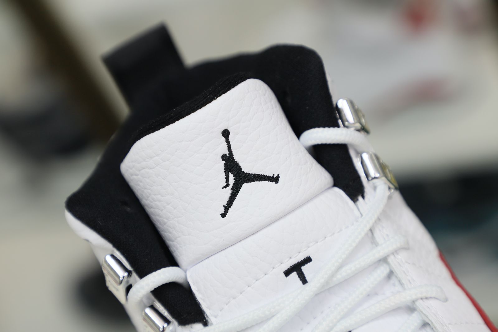 Air Jordan 12 Retro