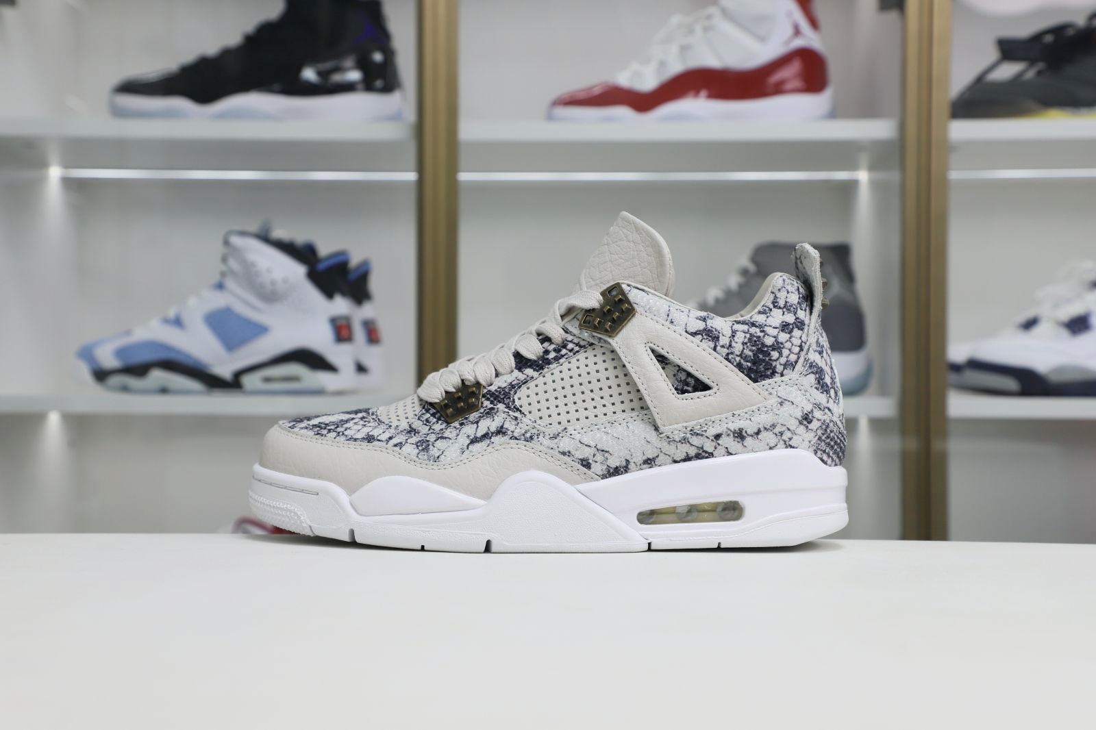 Air Jordan 4 retro snakeskin