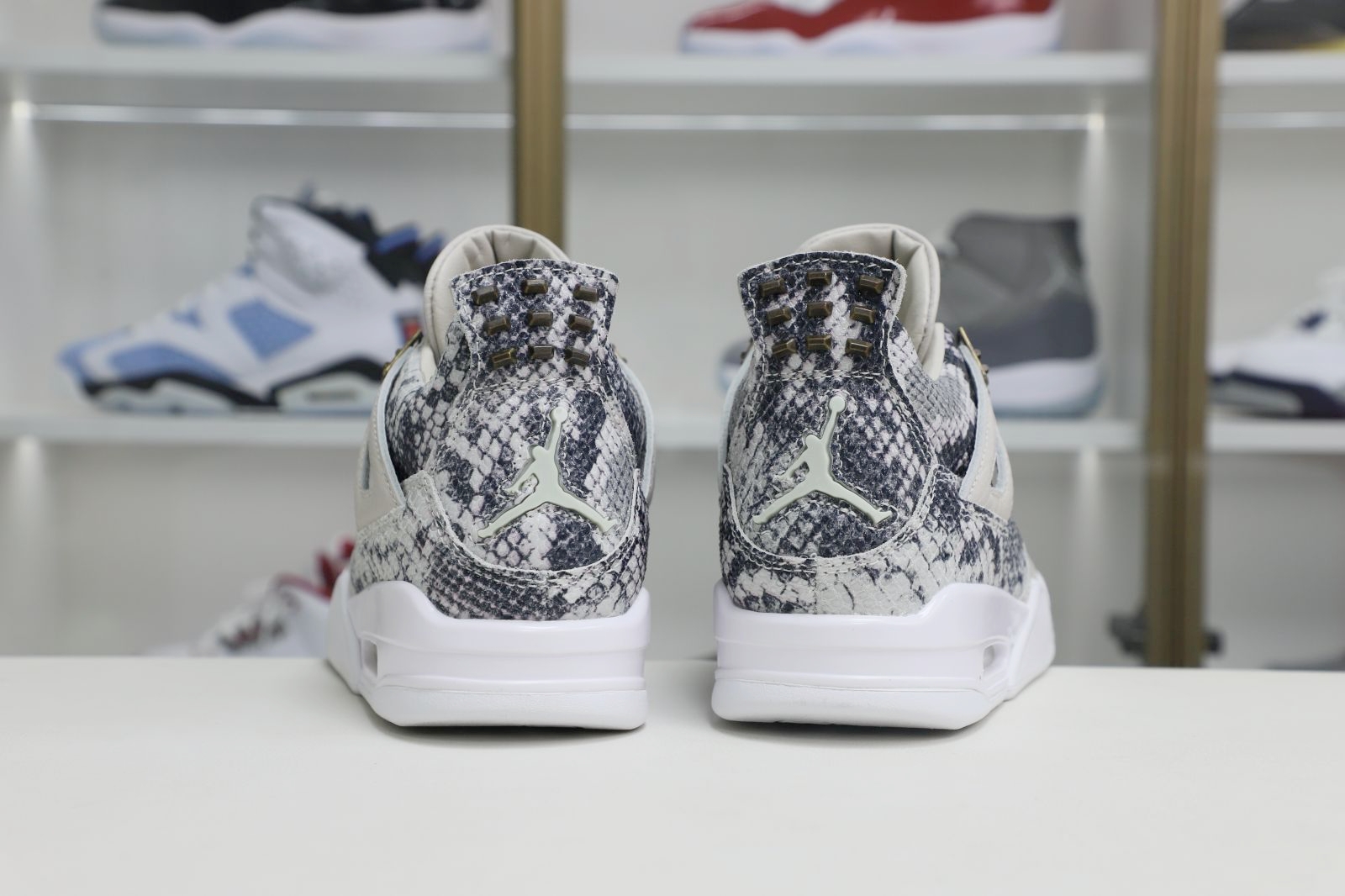 Air Jordan 4 retro snakeskin
