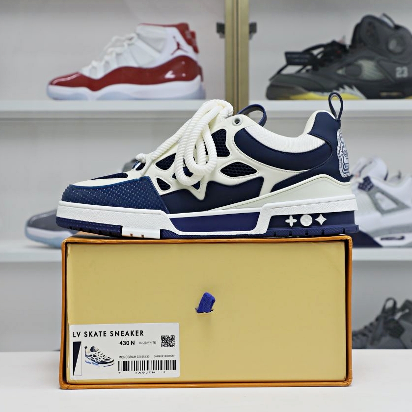 L/V Trainer