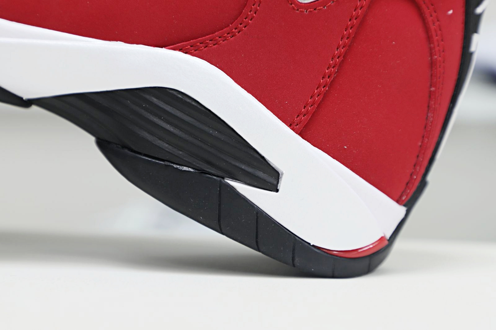 Air Jordan 14 Retro