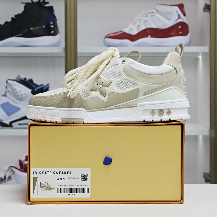 L/V Trainer
