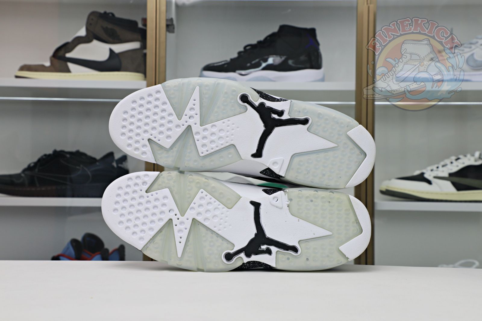 Air Jordan 6 Retro Oreo