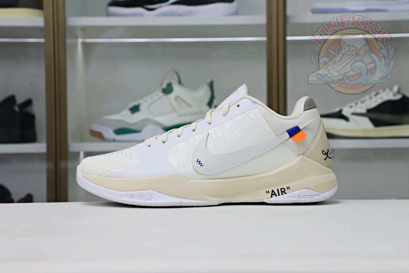 OFF-WHITEX  Nike Zoom Kobe5