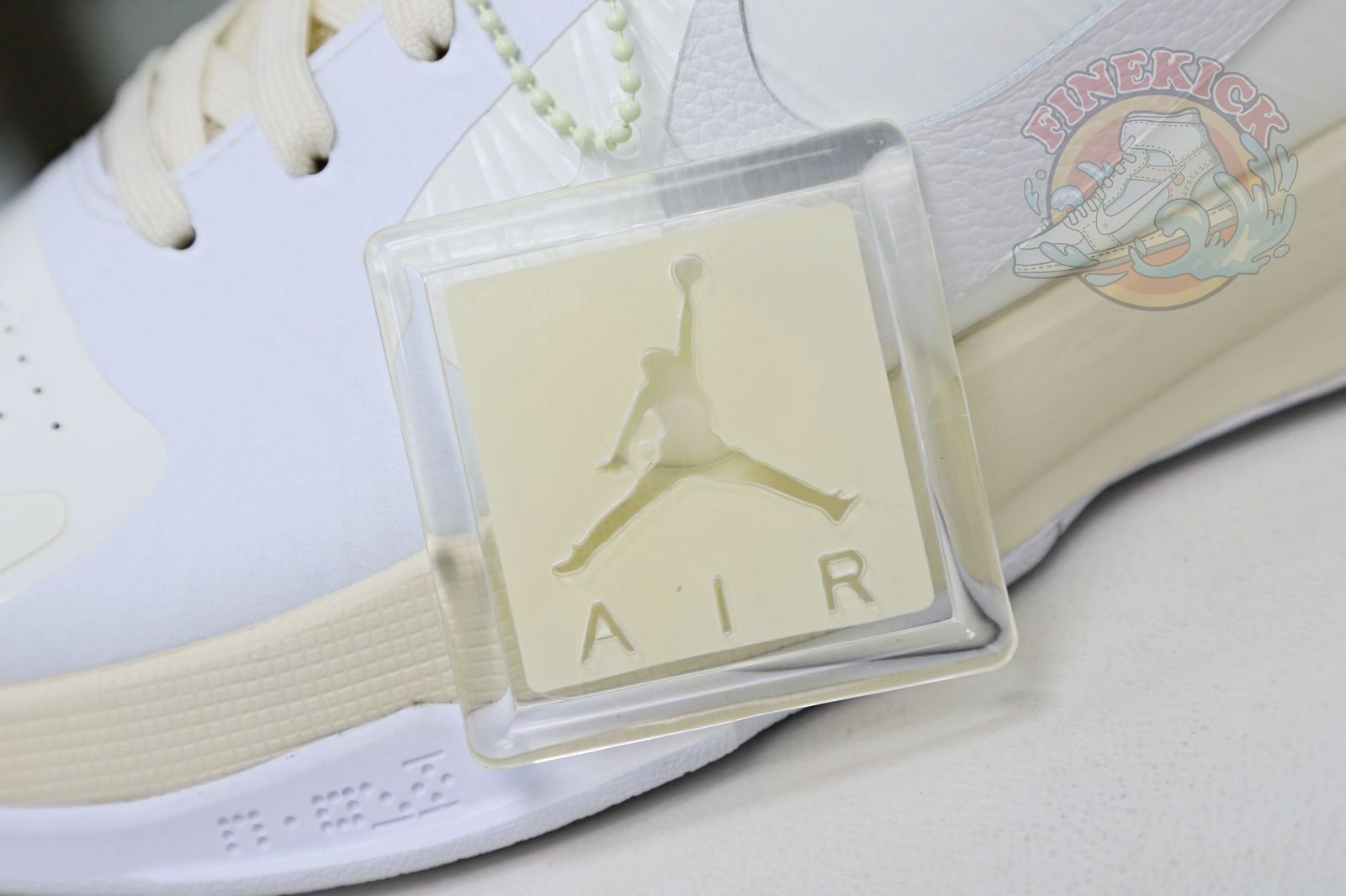 OFF-WHITEX  Nike Zoom Kobe5