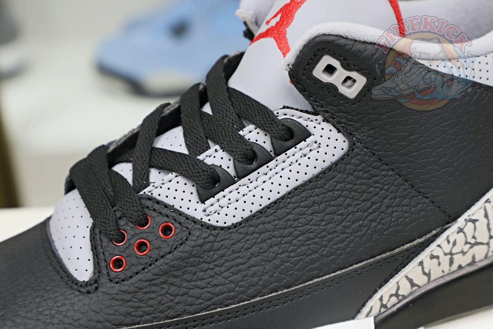 Air Jordan 3 retro blackcement  2018(854262-001)
