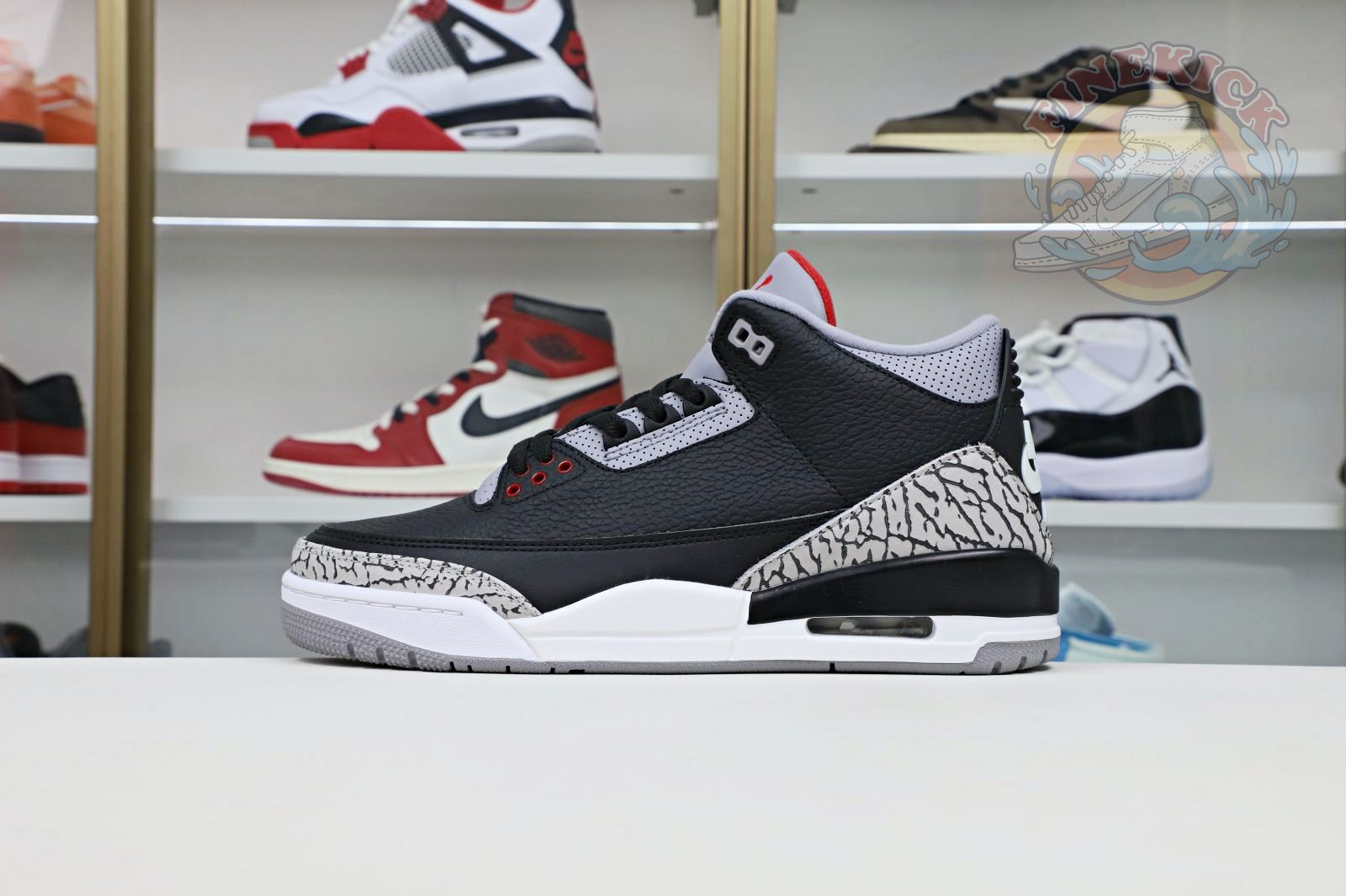 Air Jordan 3 retro blackcement  2018(854262-001)