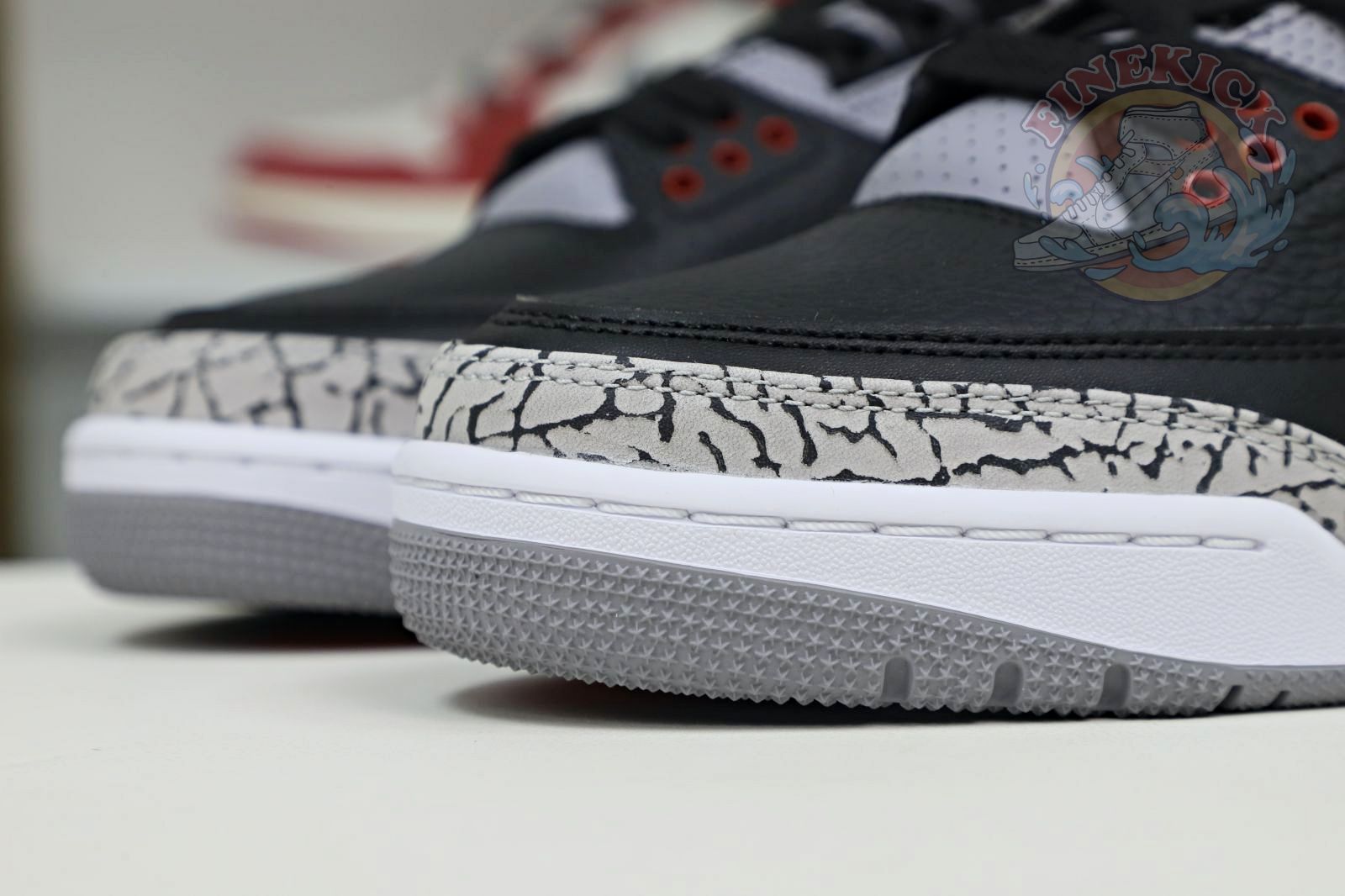 Air Jordan 3 retro blackcement  2018(854262-001)