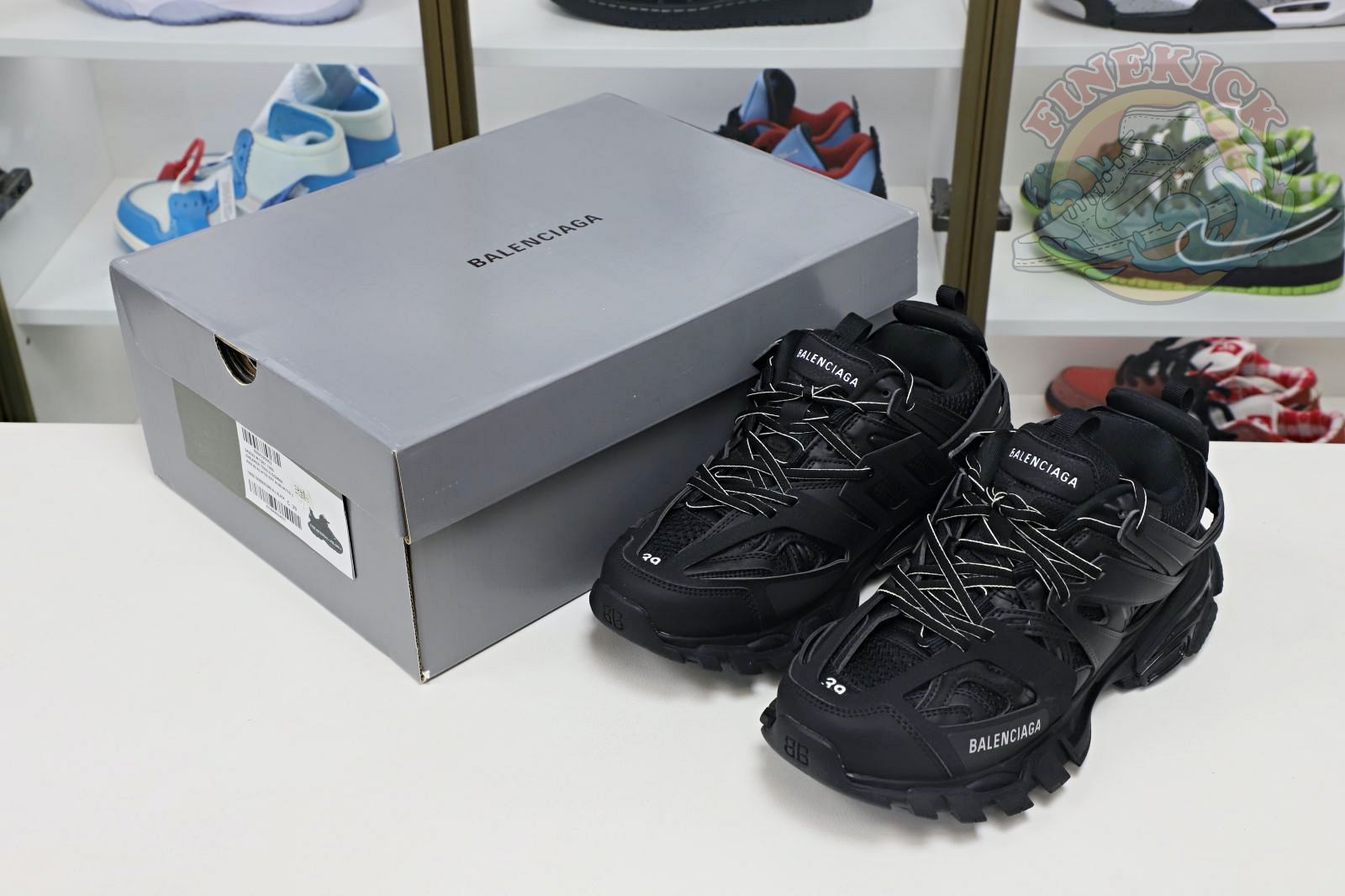 Balenciaga BLGA