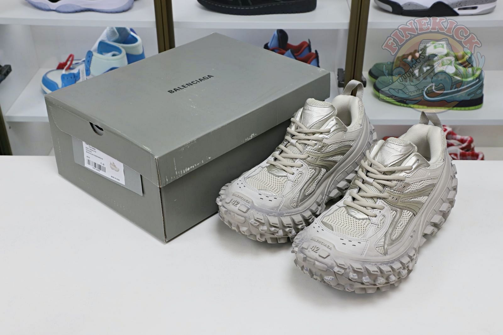 Balenciaga BLGA Defender