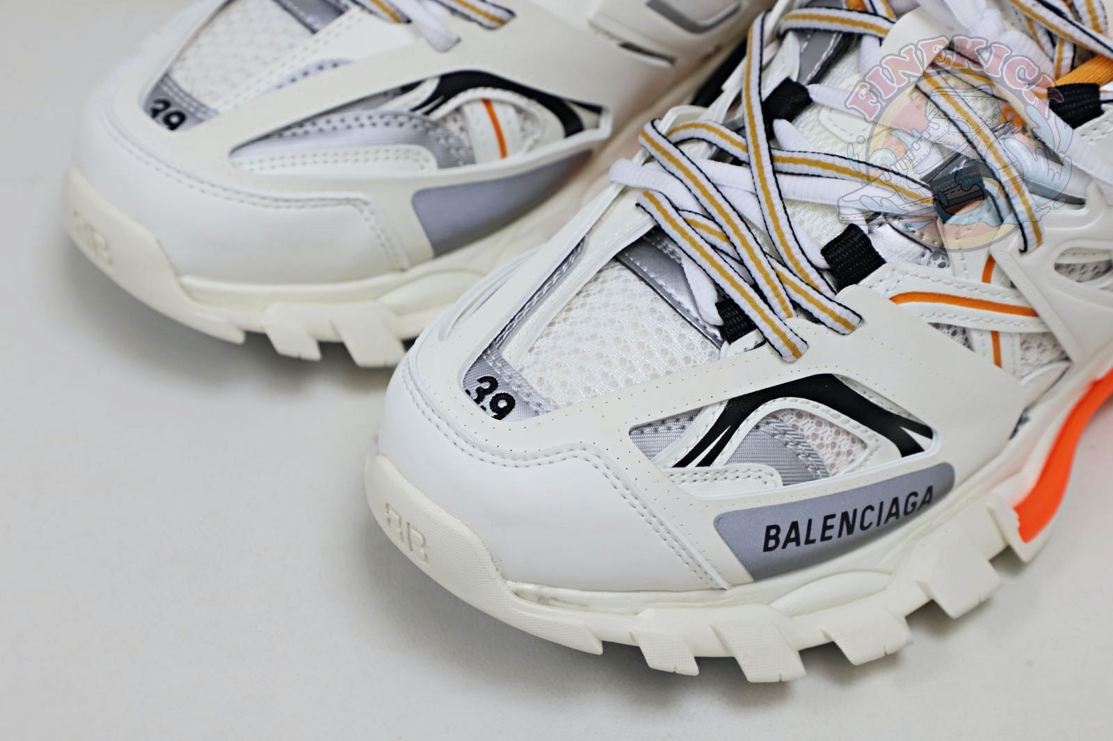Balenciaga BLGA