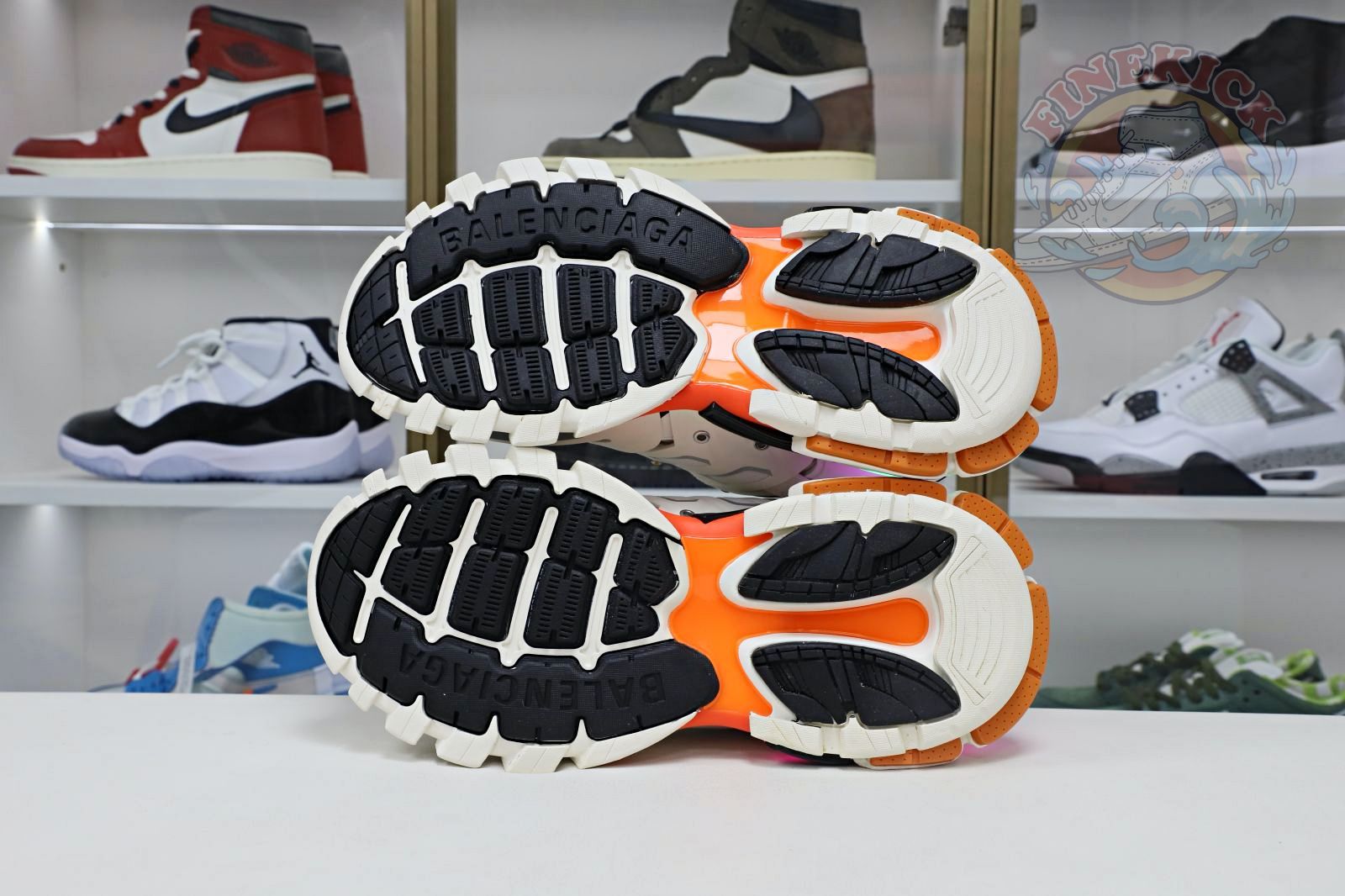 Balenciaga BLGA  Track(LED)