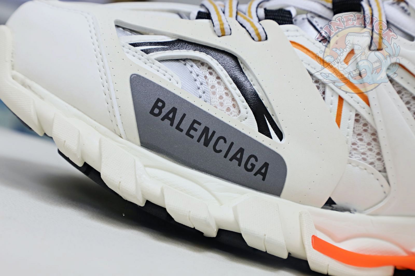 Balenciaga BLGA