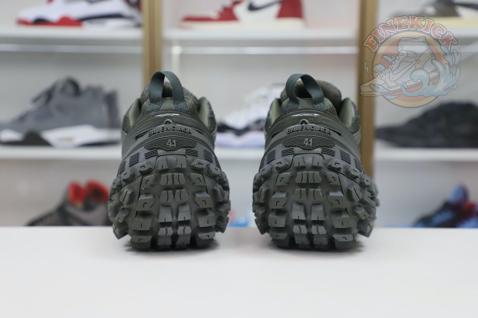 Balenciaga BLGA  Defender