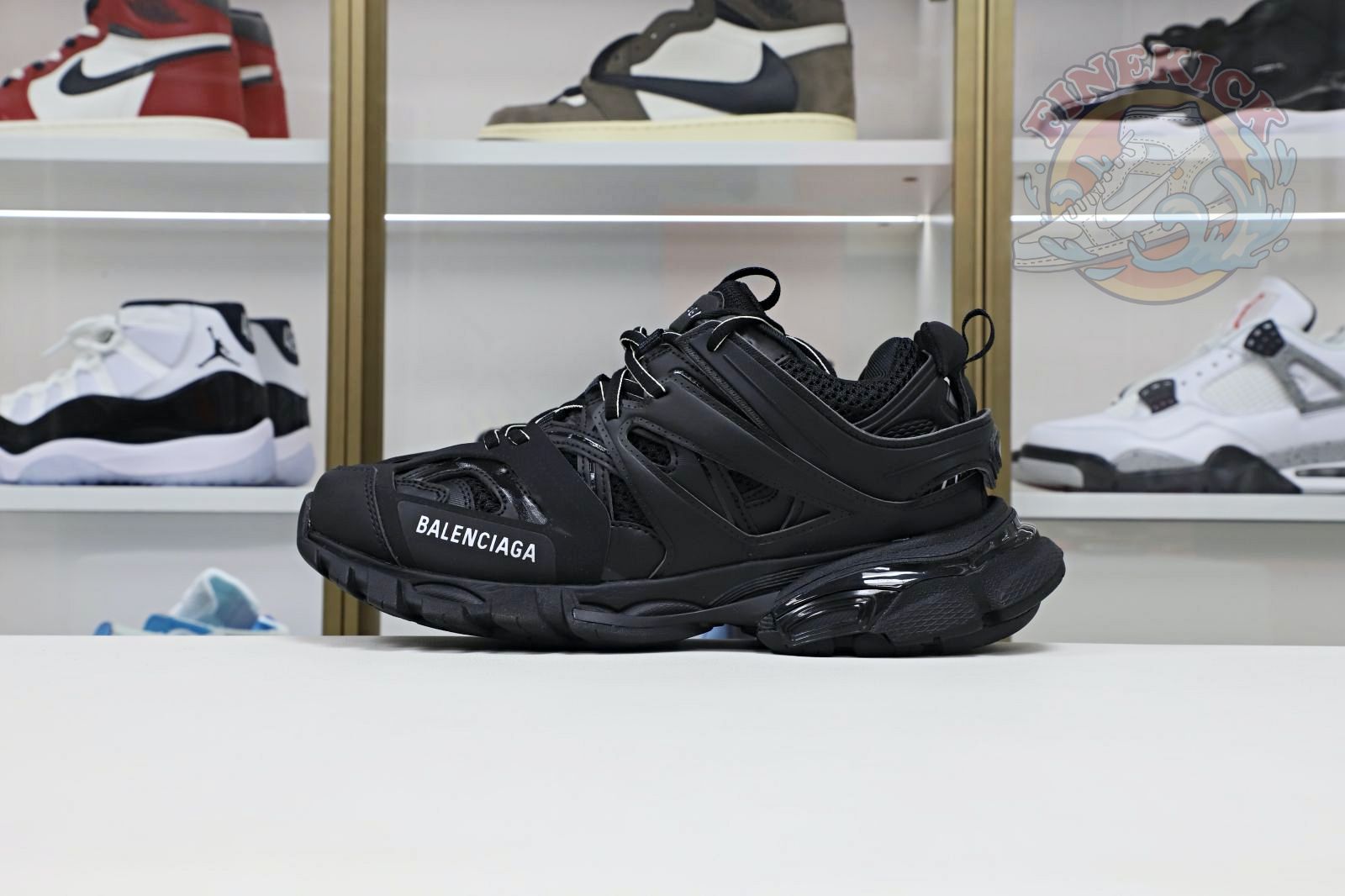Balenciaga BLGA
