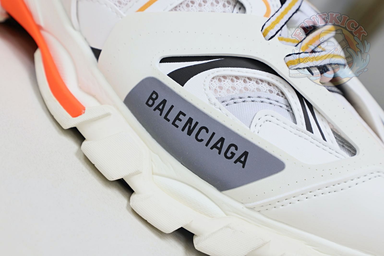 Balenciaga BLGA  Track(LED)