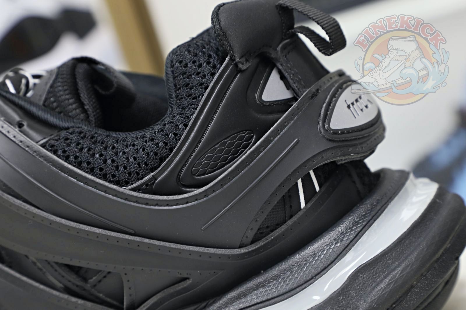 Balenciaga BLGA  Track(LED)