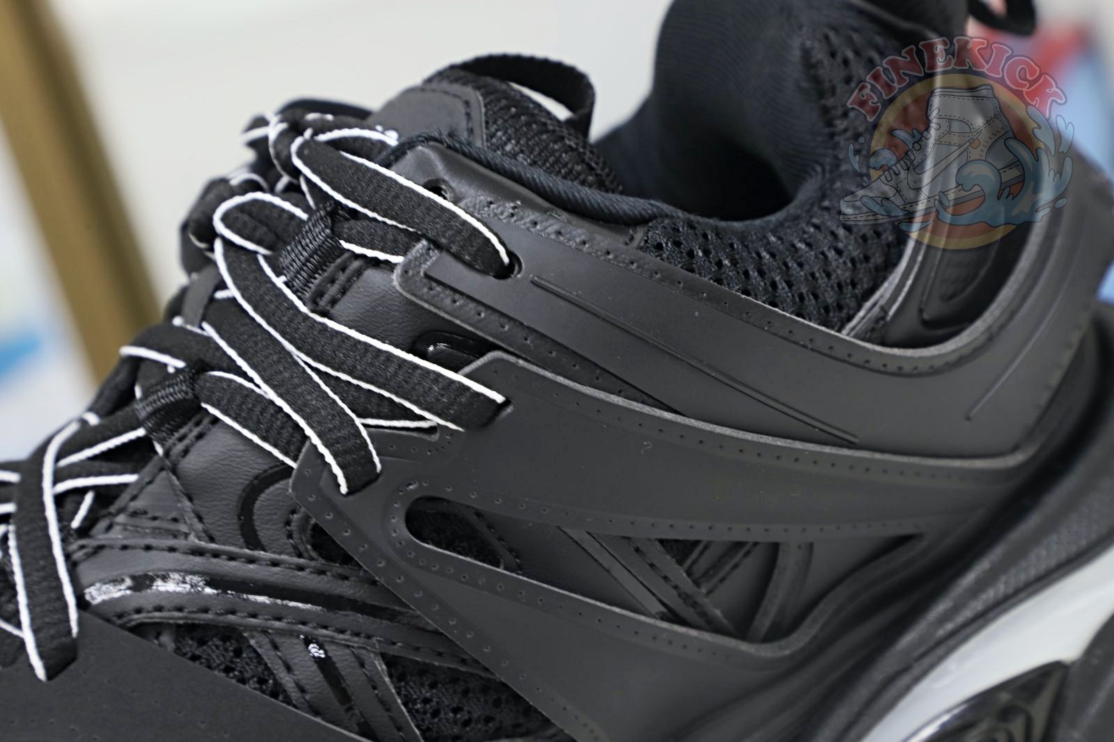 Balenciaga BLGA  Track(LED)