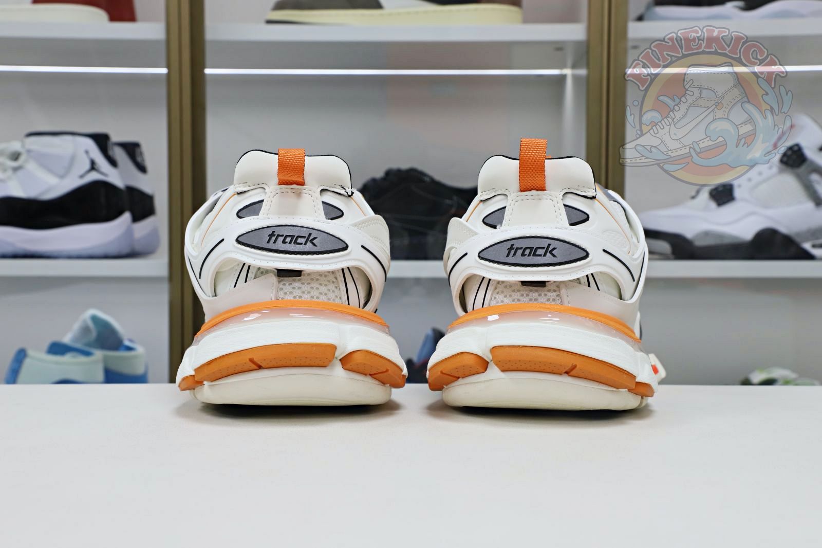 Balenciaga BLGA  Track(LED)
