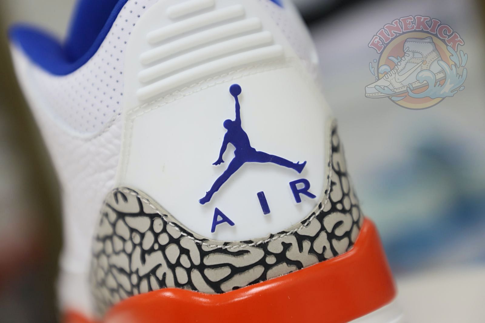 AIR JORDAN 3 RETRO 'KNICKS'