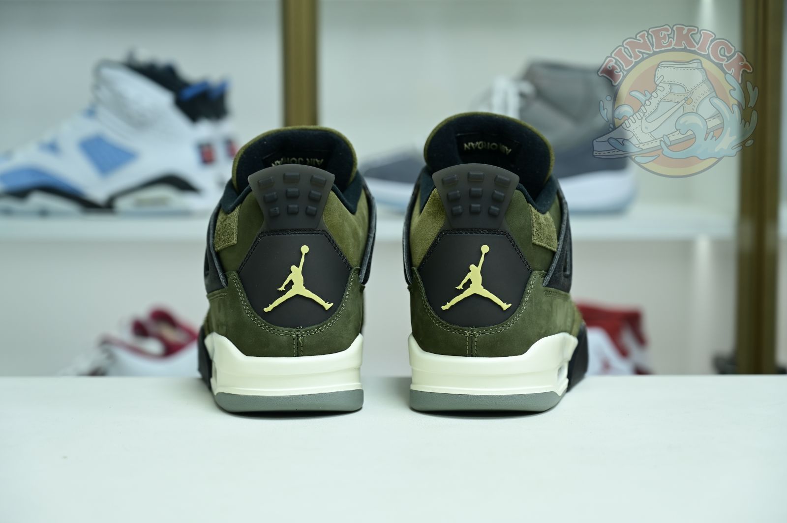 Air Jordan4