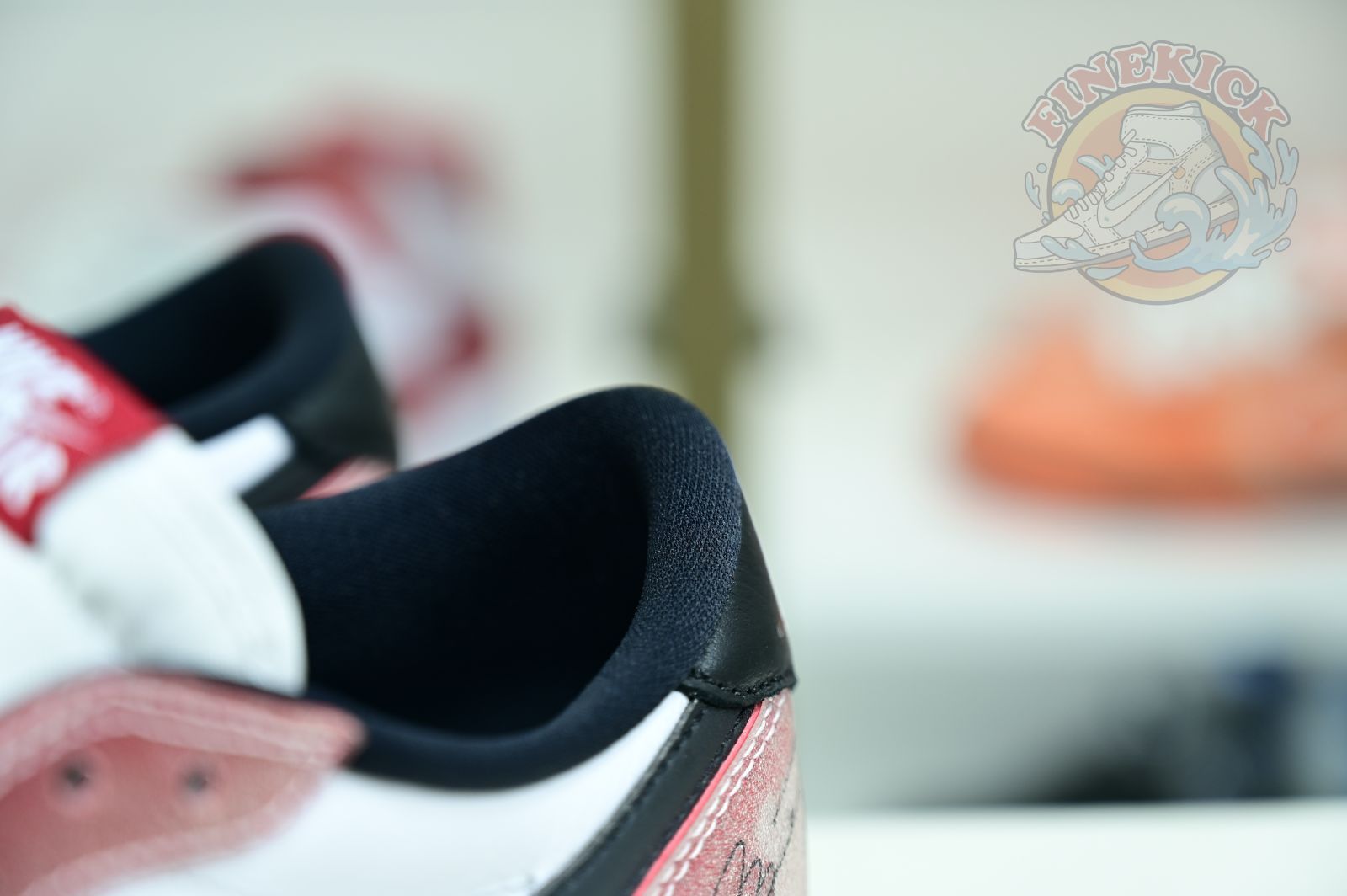 Trophy Room x Air Jordan1 Low OG