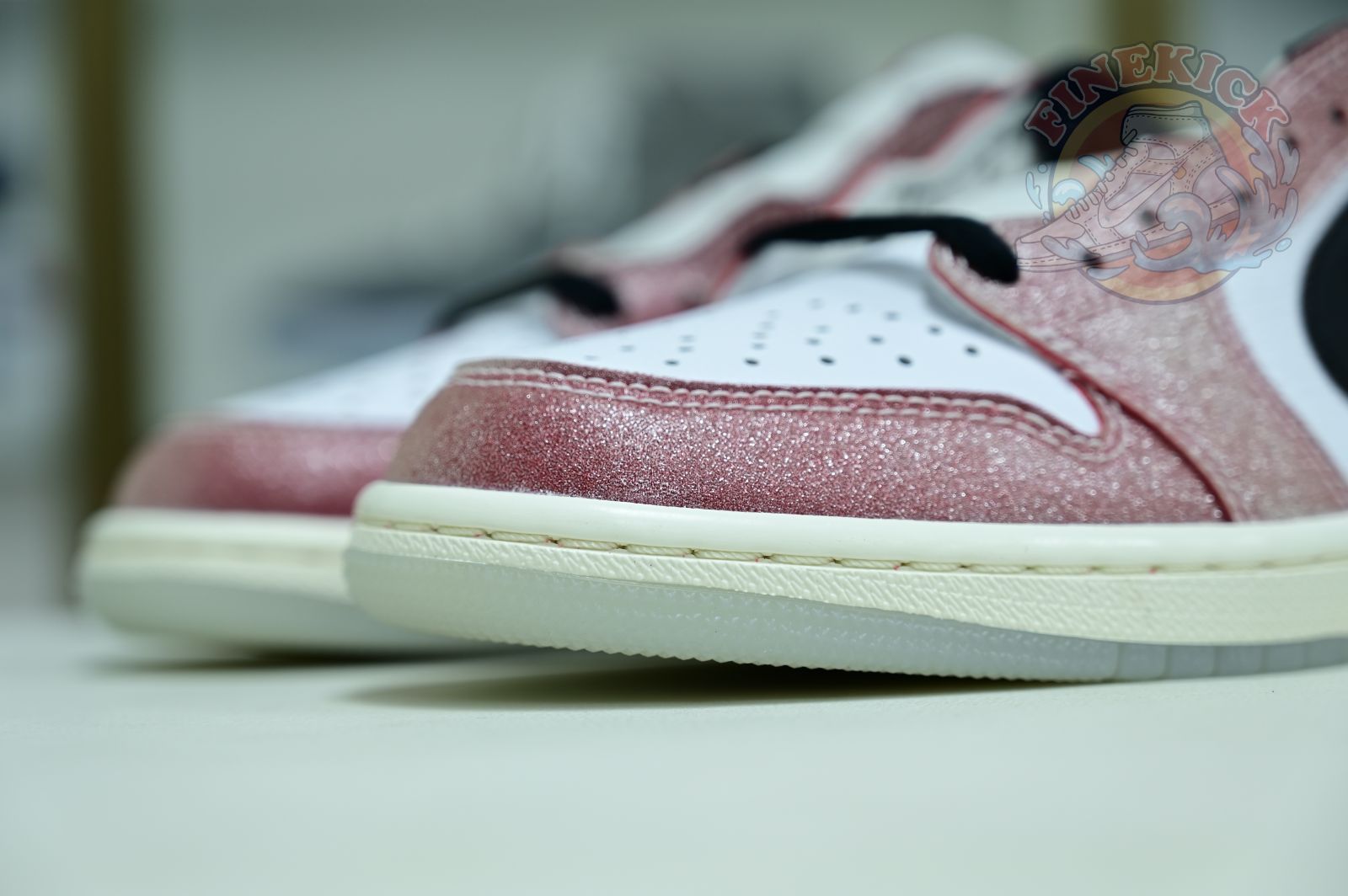 Trophy Room x Air Jordan1 Low OG