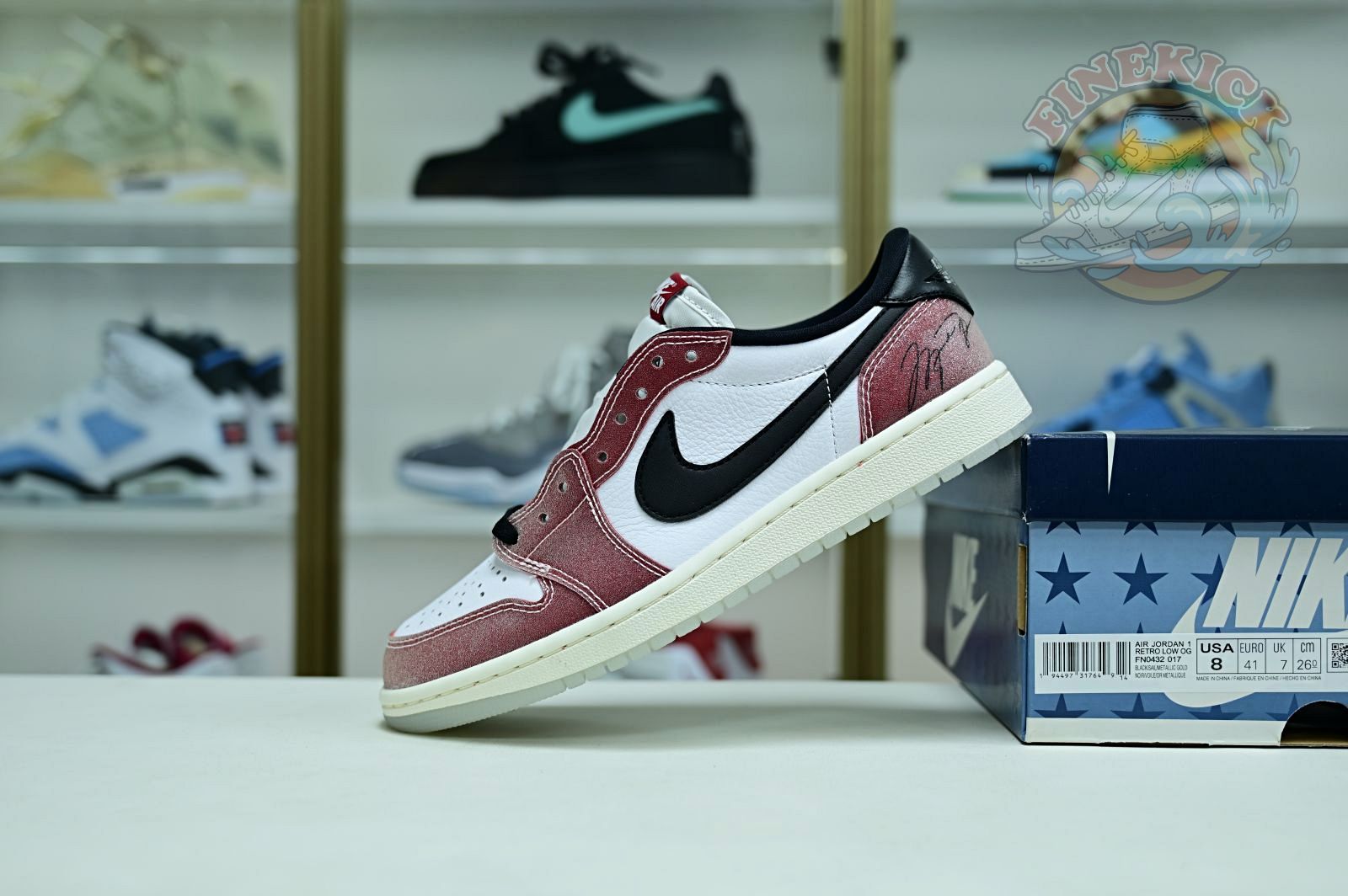 Trophy Room x Air Jordan1 Low OG
