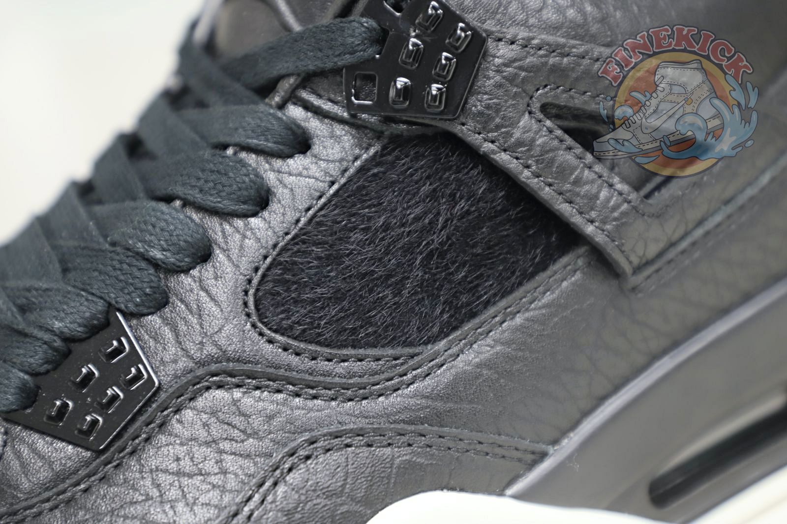 Air Jordan 4 retro ponyhair black