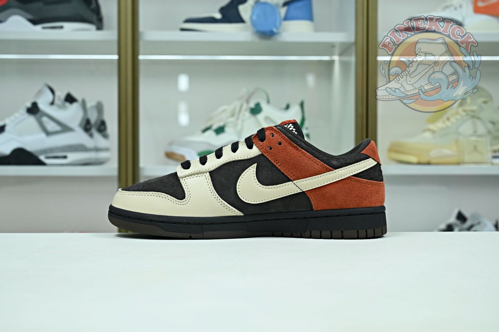 Nike Dunk Low