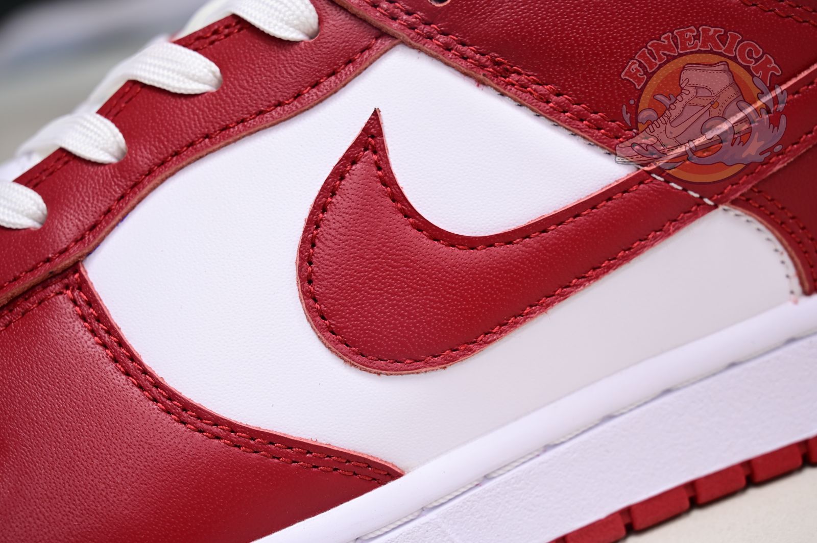 Nike Dunk Low Retro