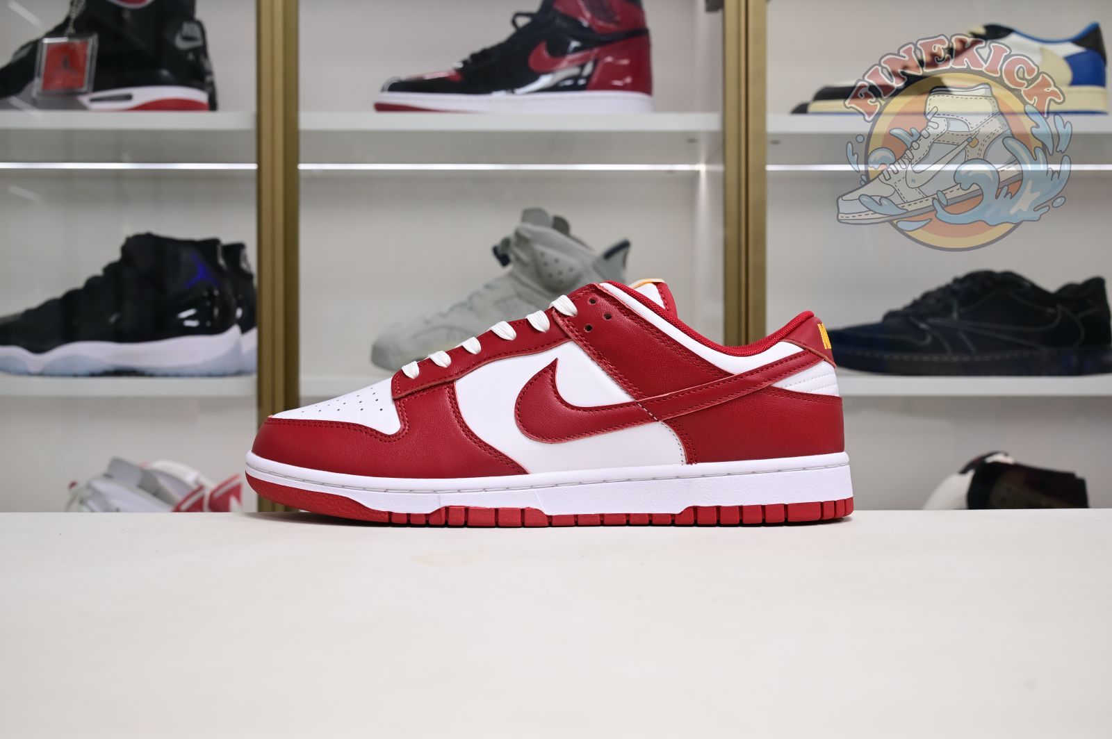 Nike Dunk Low Retro