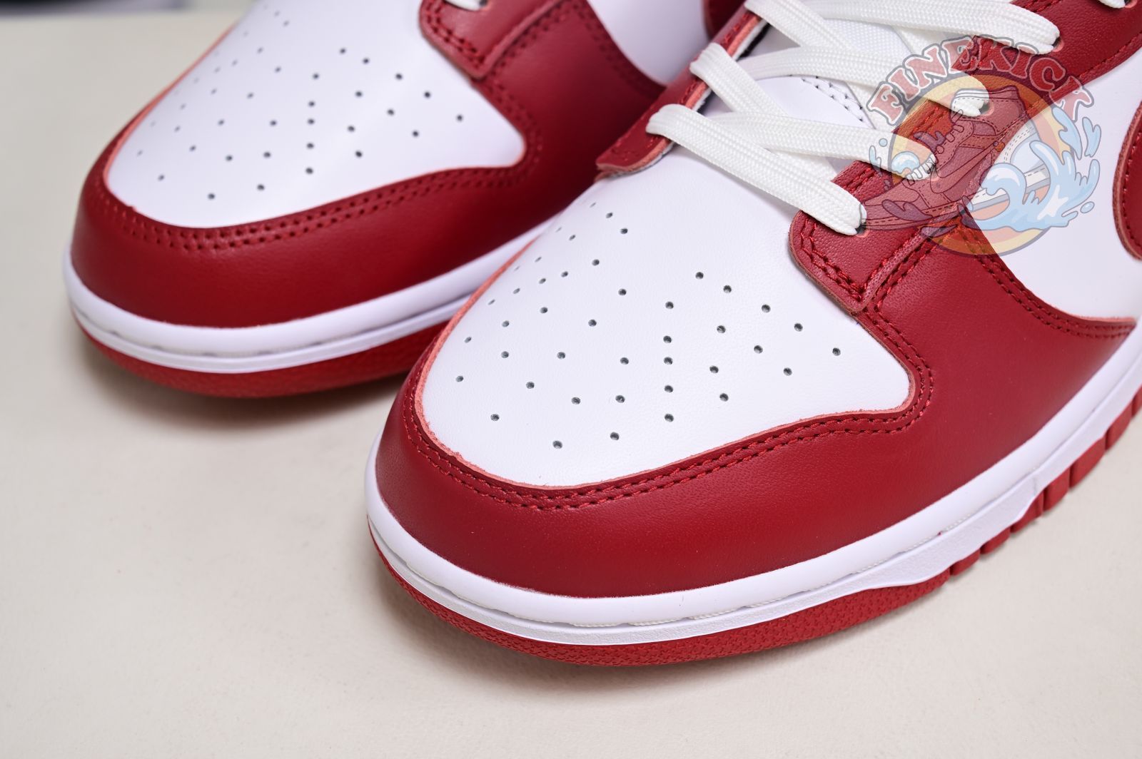 Nike Dunk Low Retro