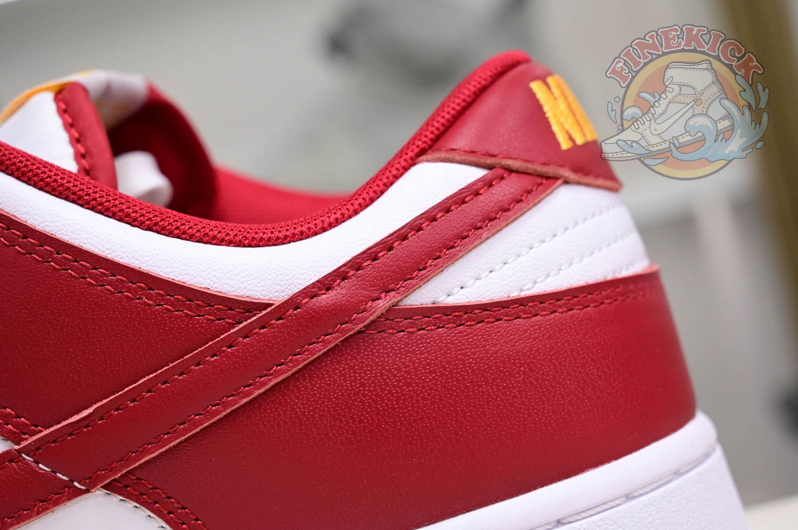 Nike Dunk Low Retro