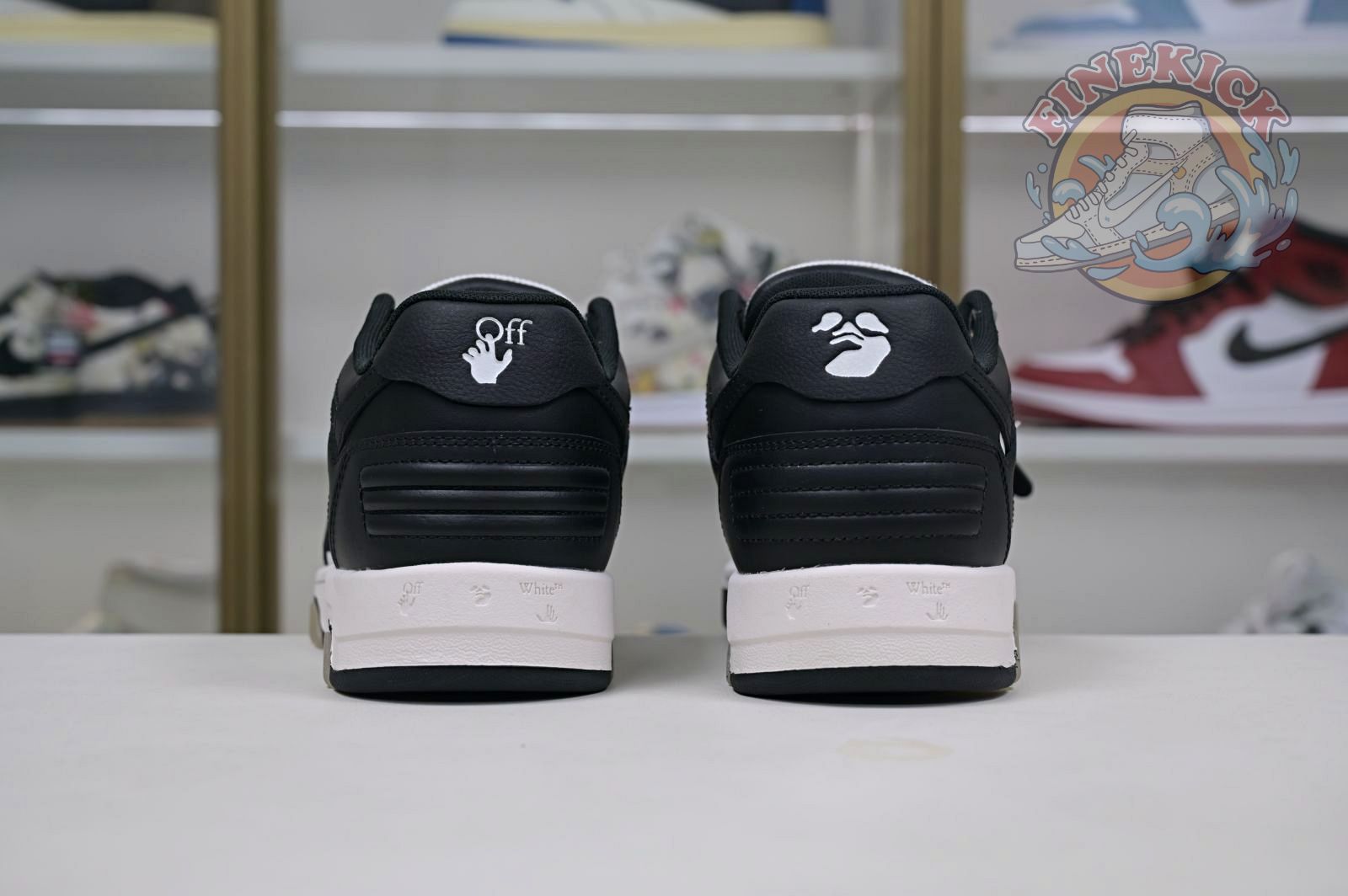 OFF-WHITE Ous Of Office