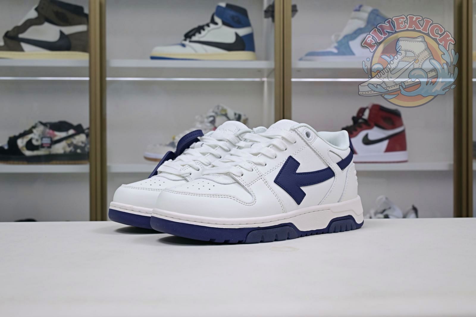 OFF-WHITE Ous Of Office