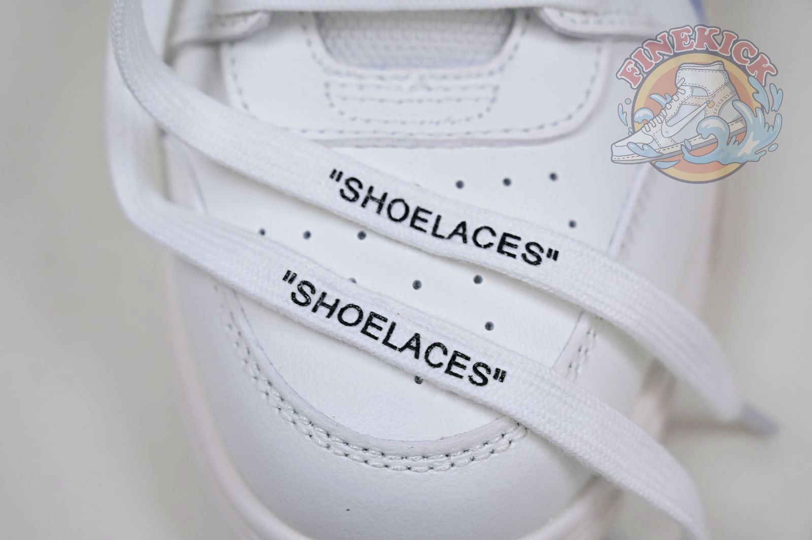 OFF-WHITE Ous Of Office