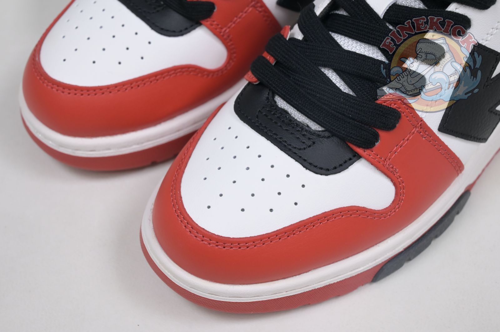 OFF-WHITE Ous Of Office