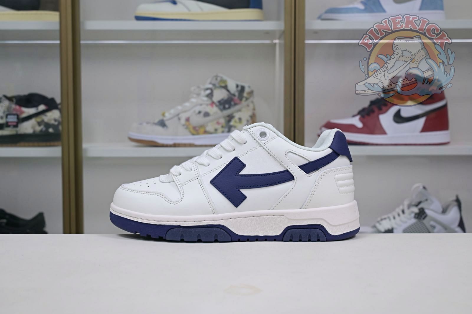 OFF-WHITE Ous Of Office