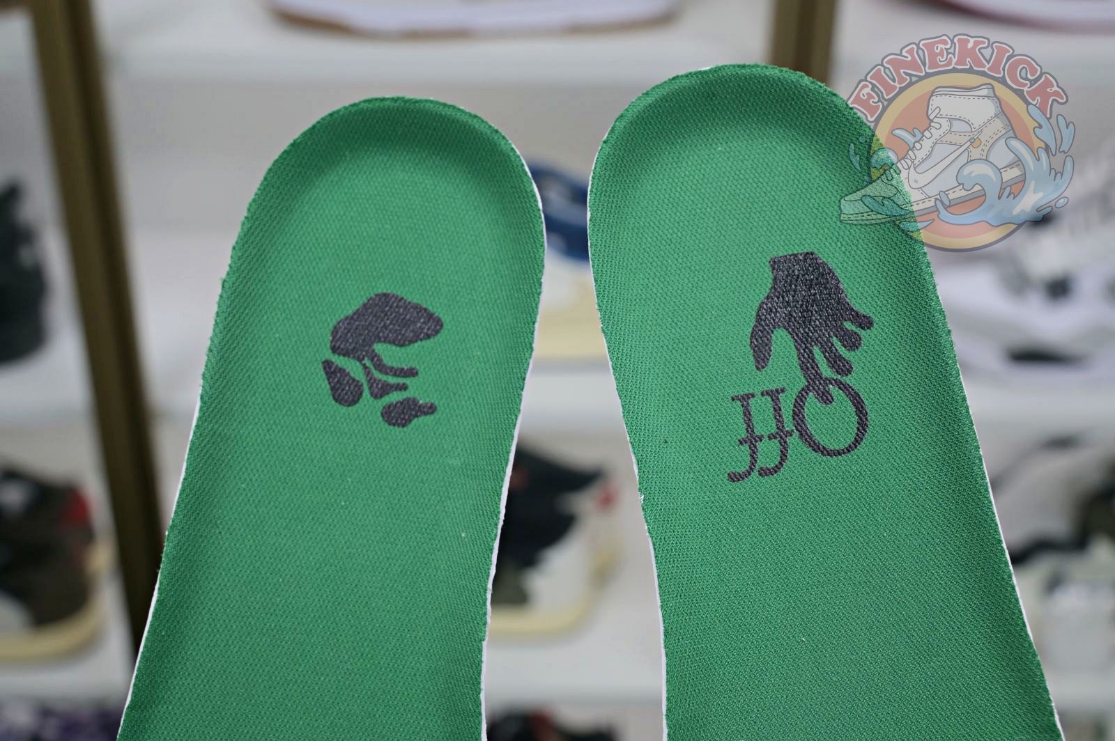 OFF-WHITE Ous Of Office