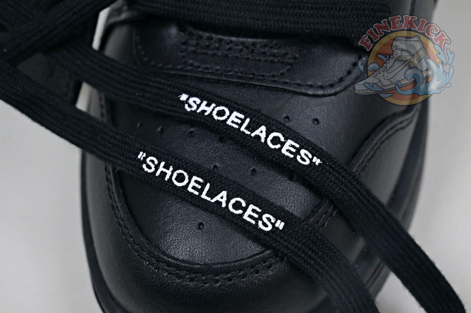 OFF-WHITE Ous Of Office